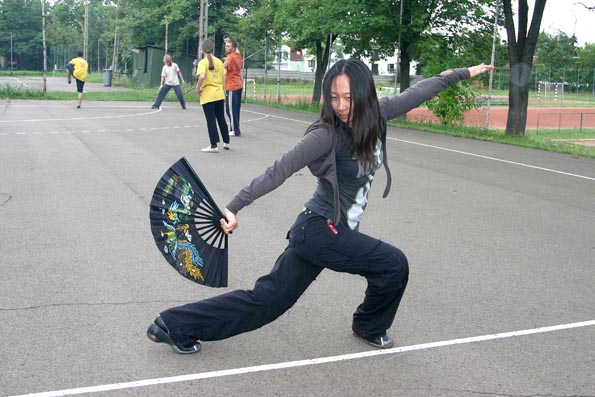 145.jpg
