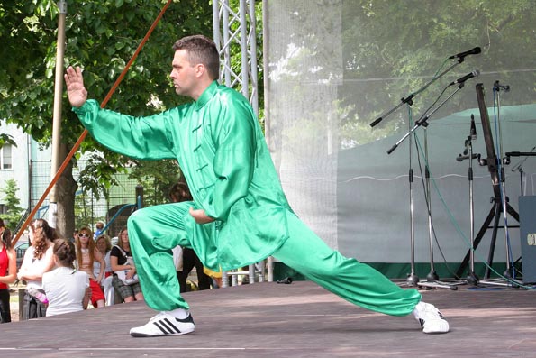 060.jpg